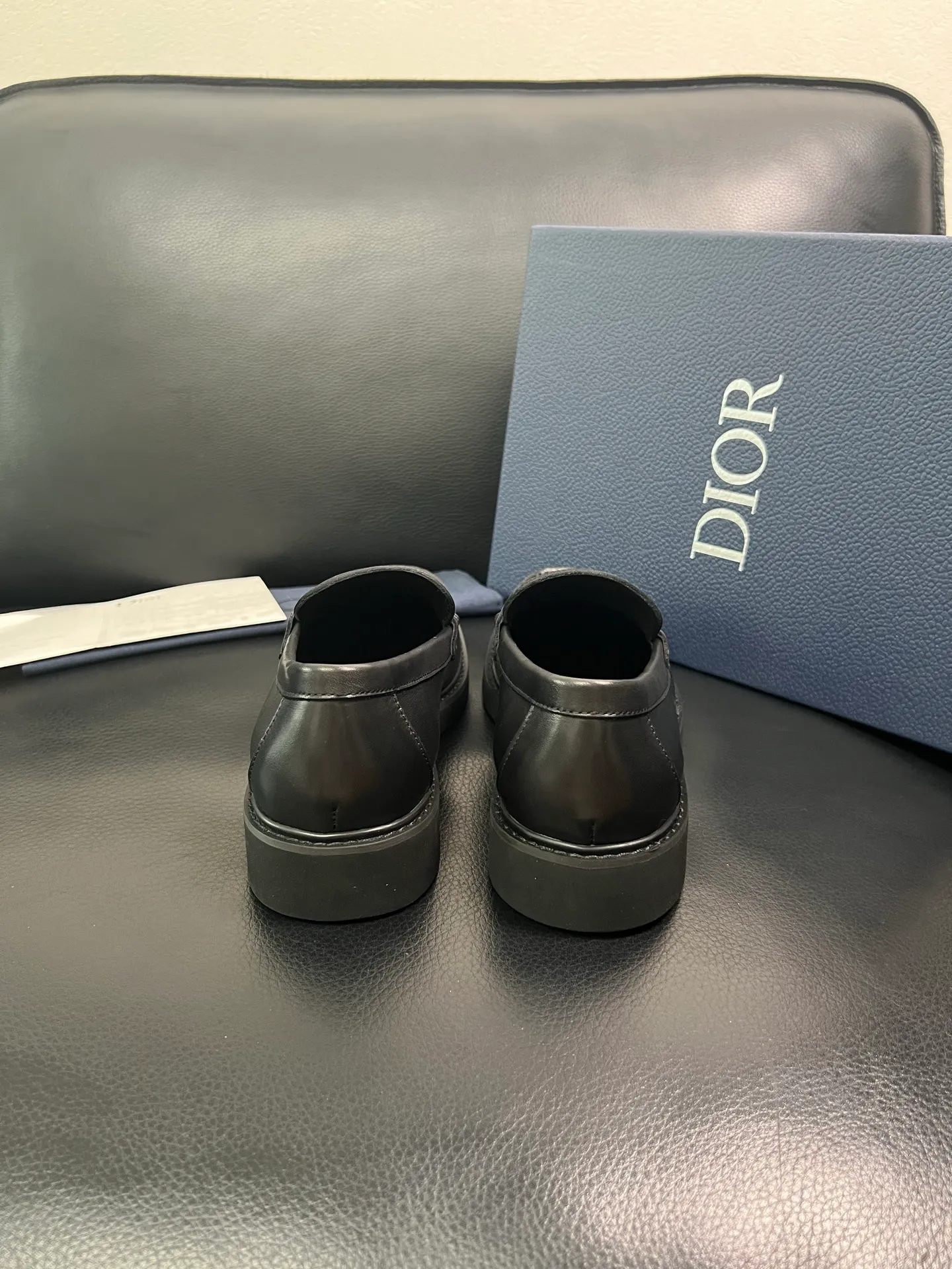 Men's men's shoes💰860 Dior top crafts Dior counter synchronization, original factory configuration, original cowhide fabric imported from Italy, breathable and comfortable imported water-dyed cow lining, sole: original factory special supply original sole super comfortable, original factory with single goods high quality, you can enter and exit the counter at will, welcome to compare counter synchronization, code number 39-44 (order 38 45) 85853